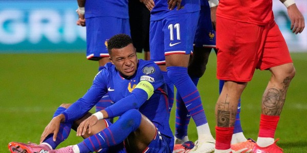 继登贝莱和亚马尔之后，姆巴佩为何也在世预赛受伤？丨记者观察