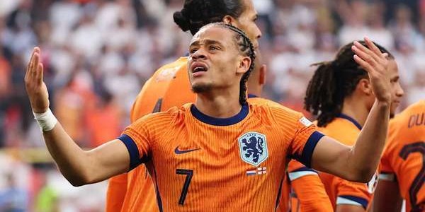 巴萨密会德甲新星经纪人 今夏重点补强左路